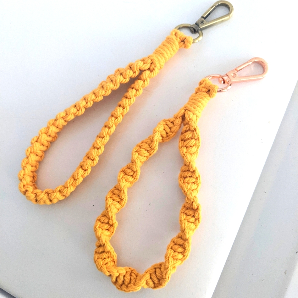 Set of 2 macrame keychains handmade